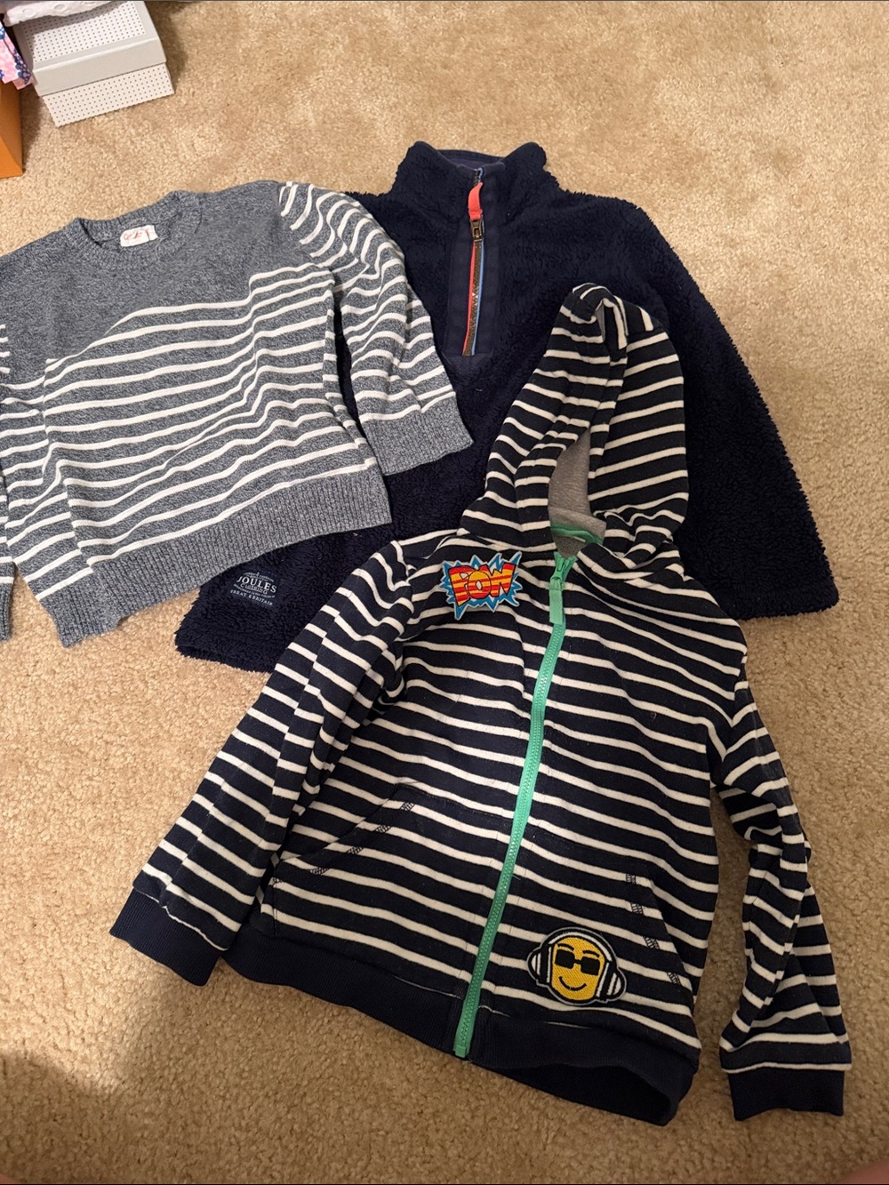 Kids jackets / sweaters